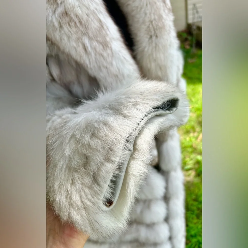 Genuine Natural Blue Fox 7/8 Horizontal Fur Coat - Picture 9 of 14